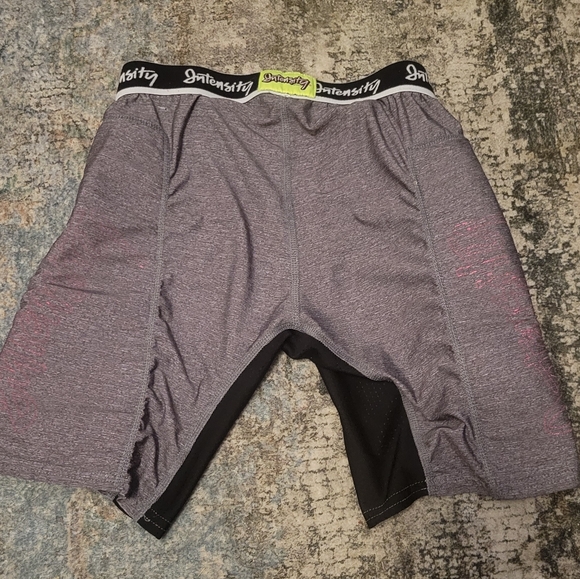 Intensity Ball Short With Padding Size Small - Picture 2 of 4